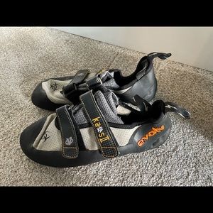 Climbing Shoes